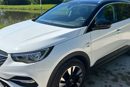 Opel Grandland (X) 84.006 km 14.900 &euro; Freystadt 92342