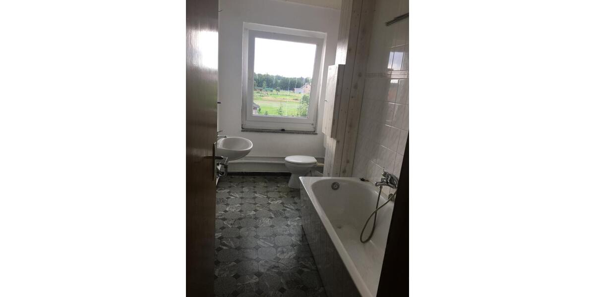 Etagenwohnung Klötze - 4 Zimmer, 70 m&sup2;, 341&euro; | Angebot:21683958