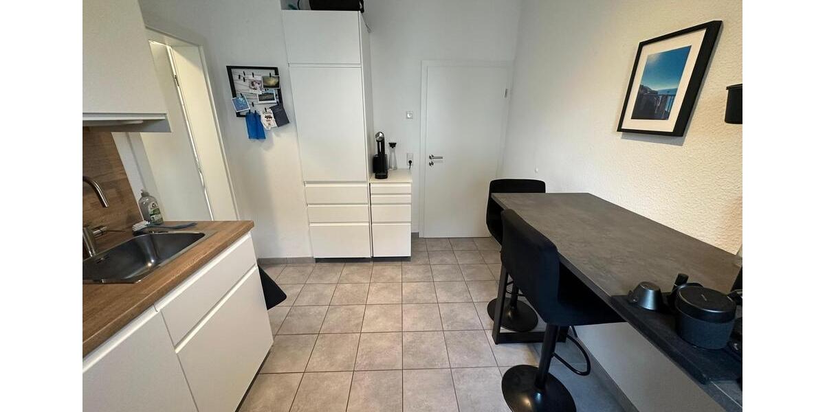 Helle, sanierte 3-Zimmer-Wohnung, ruhig & zentral in Zuffenhausen 3 zimmer