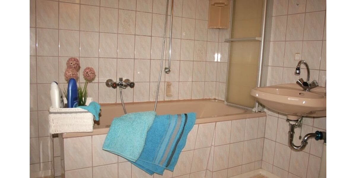 Modernisierte Doppelhaushälfte im Herzen von Lauta - Doppelhaushälfte Lauta | Angebot:27395444