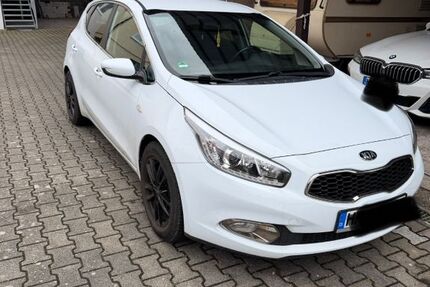 Kia ceed / Ceed 108.000 km 8.750 &euro; Nordheim 74226