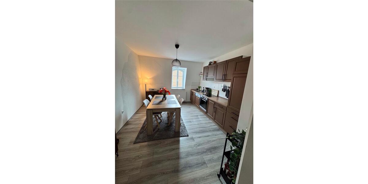 Dachgeschoßwohnung Bad Arolsen - 2 Zimmer, 67 m&sup2;, 563&euro; | Angebot:26416276