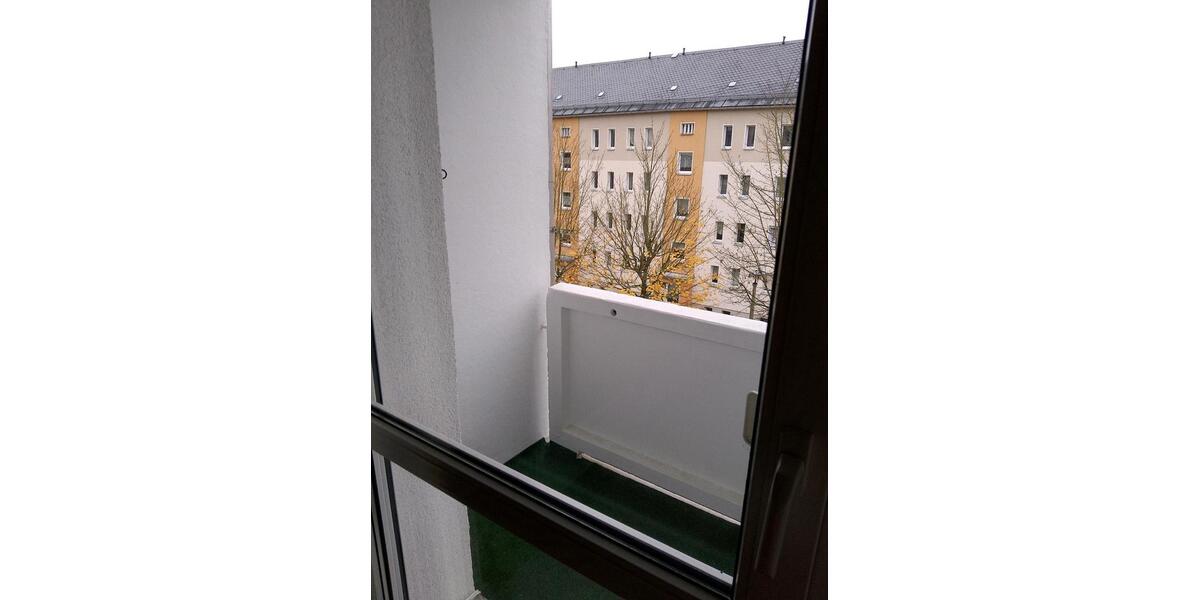 Etagenwohnung Markneukirchen - 3 Zimmer, 68 m&sup2;, 35.000&euro; | Angebot:27248138