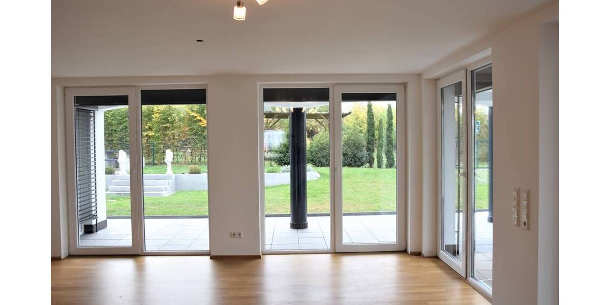 Etagenwohnung Uhldingen-Mühlhofen Mühlhofen - 3 Zimmer, 108 m&sup2;, 1.595&euro; | Angebot:26128080