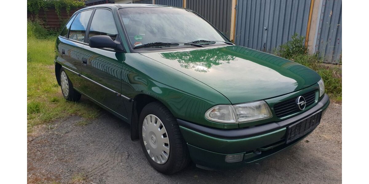 Opel Astra 97.500 km 1.590 &euro; Kamenz 01917
