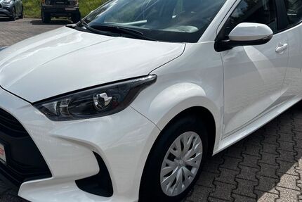 Toyota Yaris 50.520 km 14.990 &euro; Suhl 98529