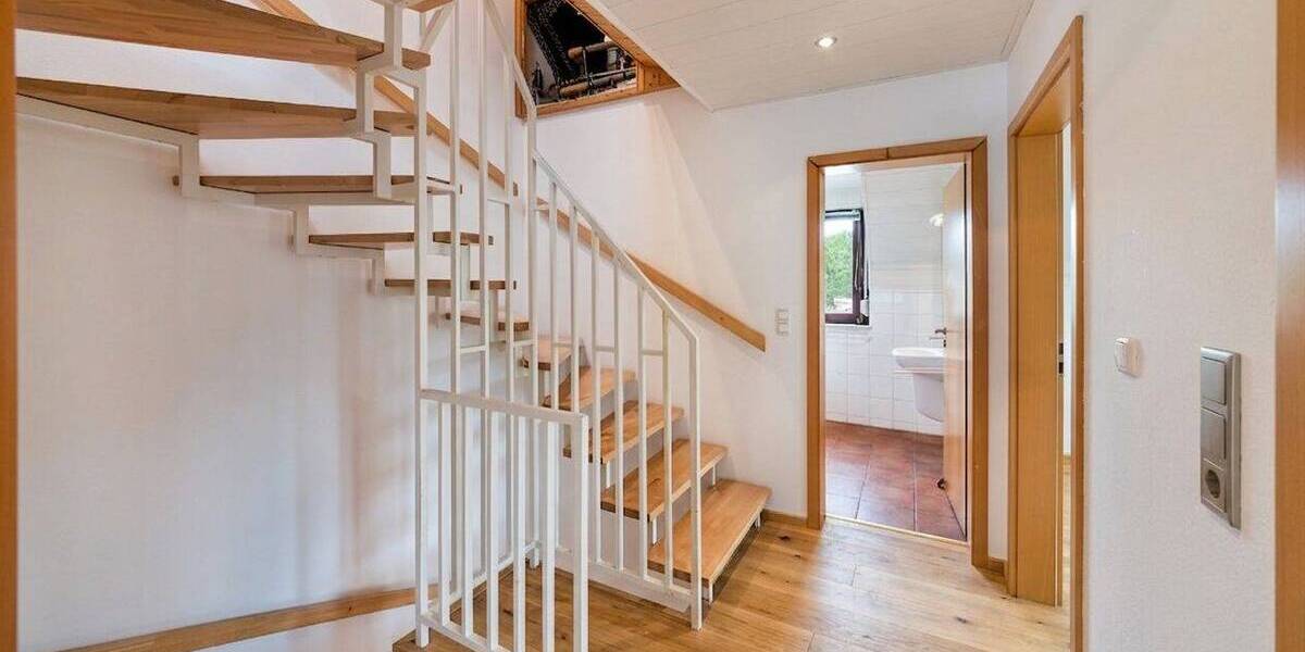 Doppelhaushälfte München Allach-Untermenzing - 5 Zimmer, 132 m&sup2;, 1.050.000&euro; | Angebot:26875616