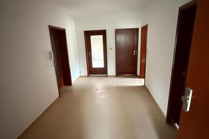 Ab sofort frei: Großzügige, renovierte 4-Zimmer-Wohnung (ca. 115 4 zimmer