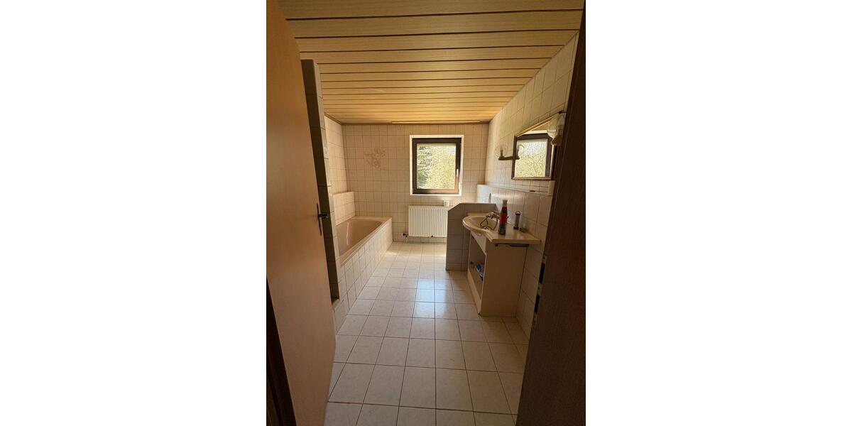 Einfamilienhaus Ruhstorf an der Rott - 11 Zimmer, 245 m&sup2;, 419.000&euro; | Angebot:26521361