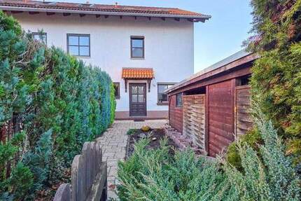 Haus Aue-Bad Schlema Schlema - 6 Zimmer, 160 m&sup2;, 270.000&euro; | Angebot:25688337