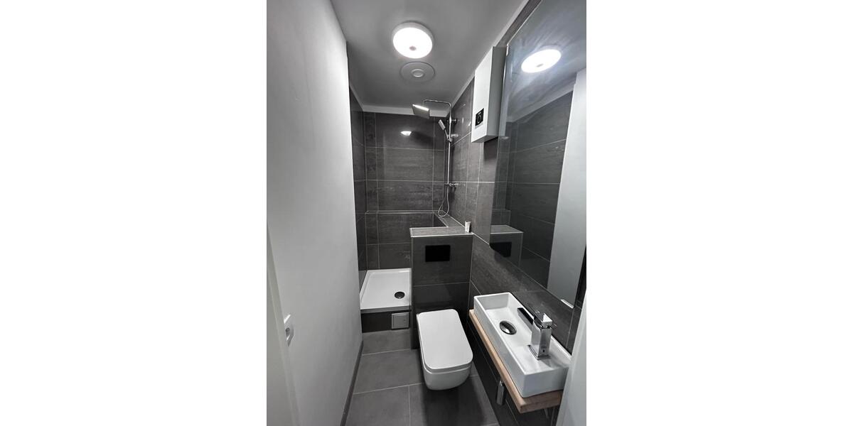 Dachgeschoßwohnung Mönchengladbach Süd - 2 Zimmer, 42 m&sup2;, 530&euro; | Angebot:26663106