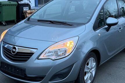 Opel Meriva 67.000 km 3.290 &euro; Tröstau 95709