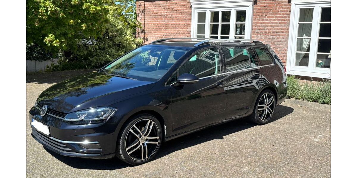 VW Golf 98.000 km 15.499 &euro; Weyhausen 38554