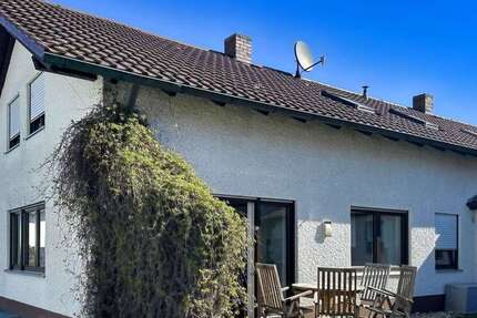 Haus Wallersdorf - 5 Zimmer, 115 m&sup2;, 298.000&euro; | Angebot:26731461