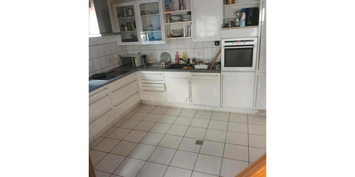 Reihenhaus Nürnberg Gibitzenhof - 5 Zimmer, 180 m&sup2;, 1.750&euro; | Angebot:26148273