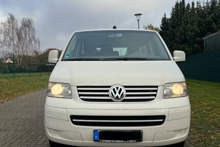 VW T5 Caravelle 173.867 km 7.499 € Bismark OT Steinfeld 39628