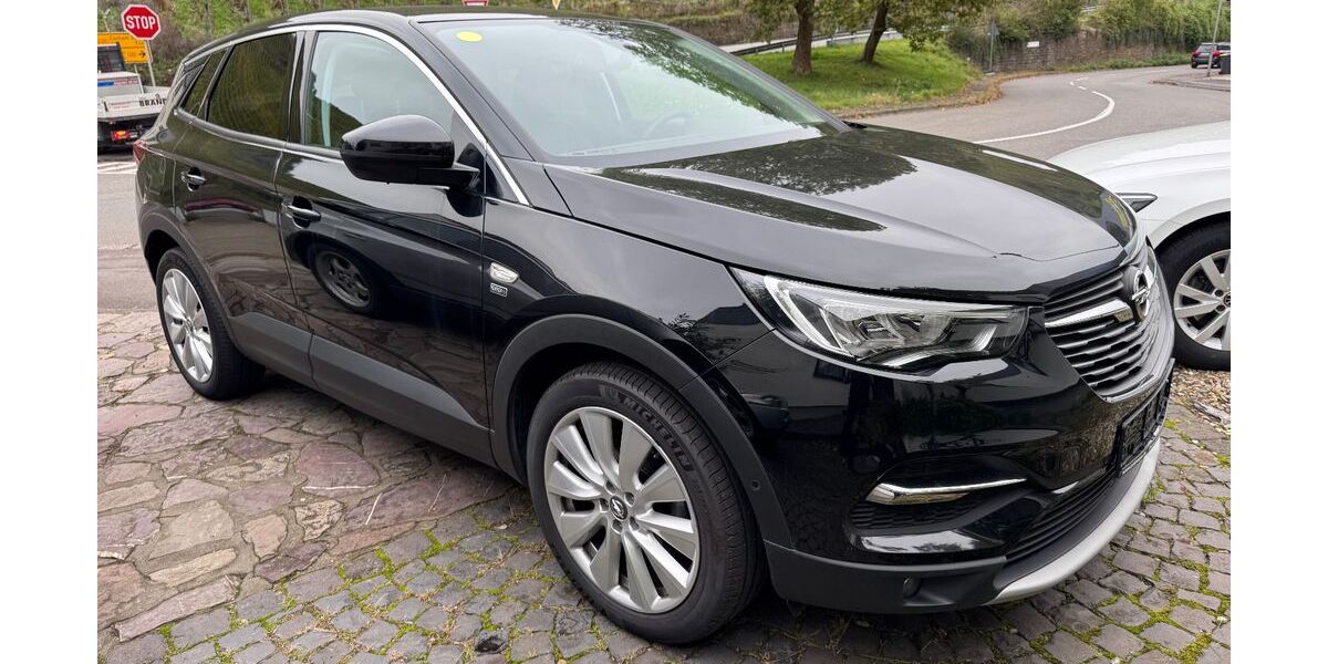 Opel Grandland (X) 93.300 km 19.999 &euro; Zell (Mosel) 56856