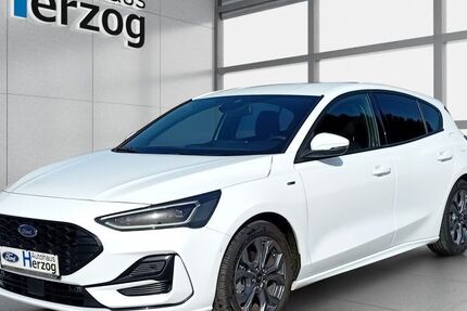 Ford Focus 17.000 km 24.490 &euro; Schramberg 78713