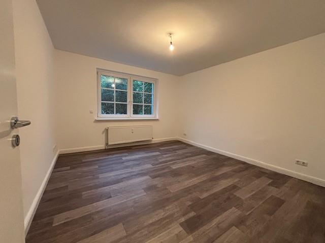 Erdgeschoßwohnung Lütjensee - 4 Zimmer, 170 m&sup2;, 2.150&euro; | Angebot:25870783