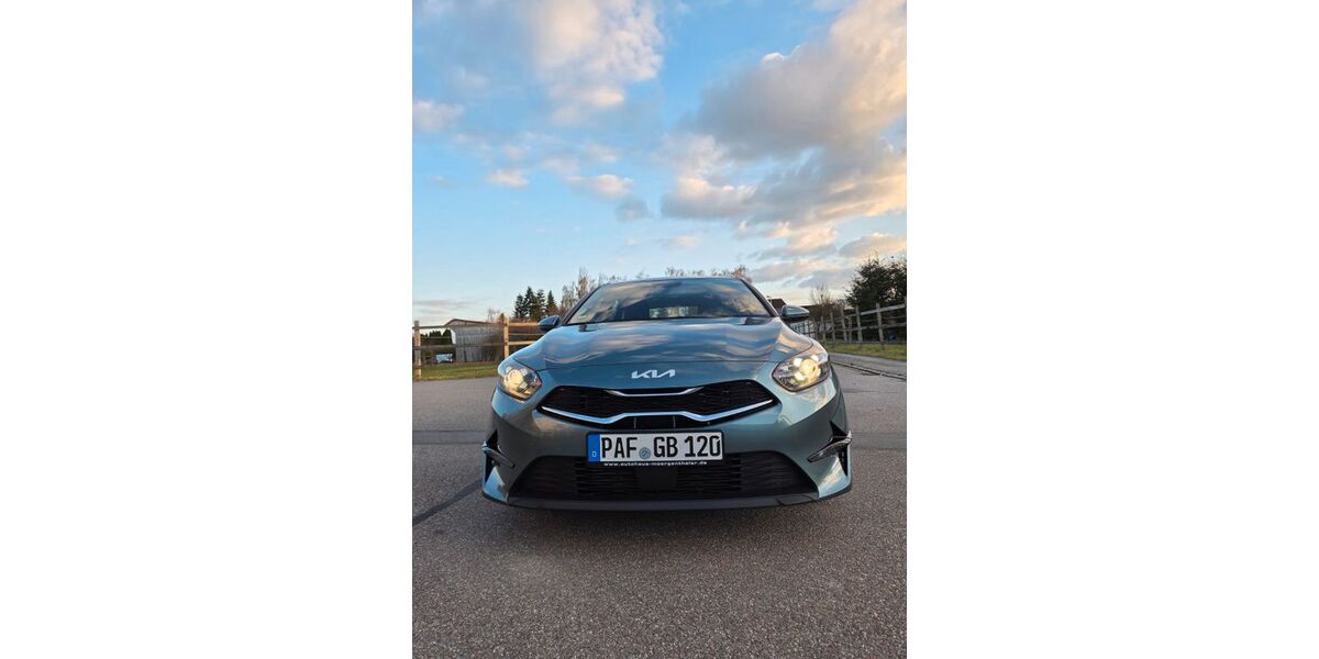 Kia ceed Sportswagon 36.559 km 21.700 &euro; Wolnzach 85283