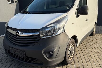 Opel Vivaro 266.000 km 4.990 &euro; Gärtringen 71116