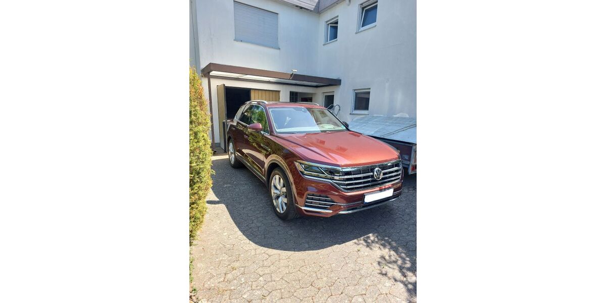VW Touareg 87.500 km 39.900 &euro; Würzburg 97078