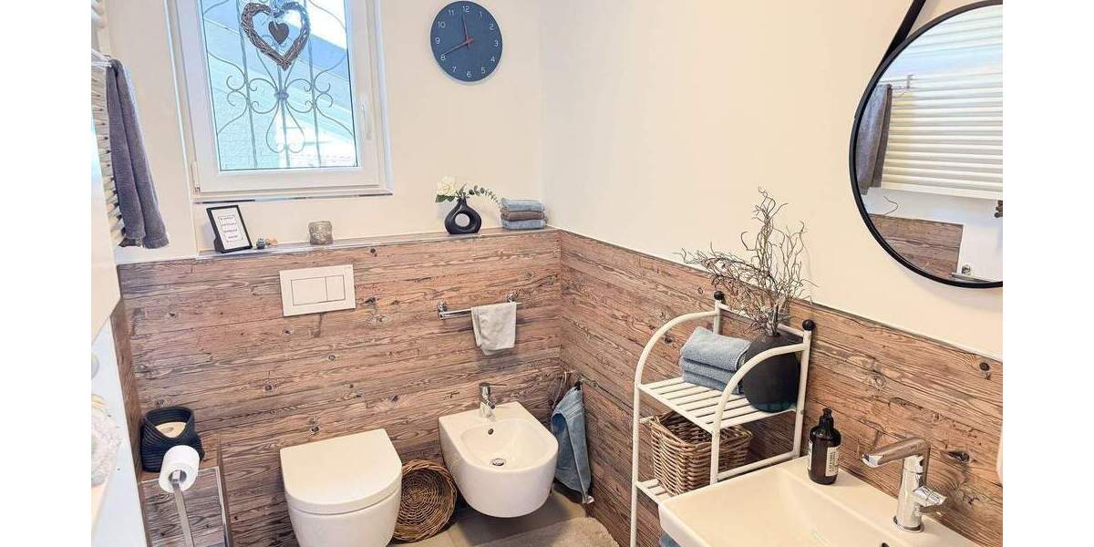 Einfamilienhaus Kaufungen Oberkaufungen - 6 Zimmer, 140 m&sup2;, 385.000&euro; | Angebot:26318898