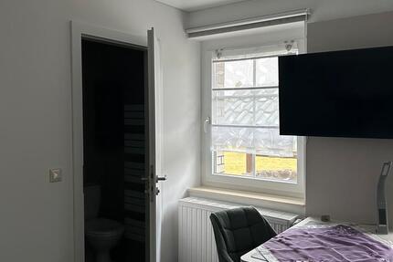 Möbliert Hotelzimmercharkter Warmiete 1 zimmer