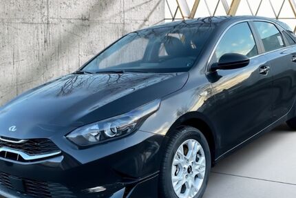 Kia ceed / Ceed 3.500 km 25.990 &euro; Bad Tabarz 99891