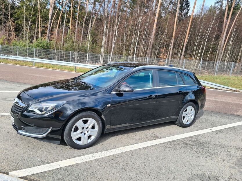 Opel Insignia 104.000 km 12.900 € Hirrlingen 72145