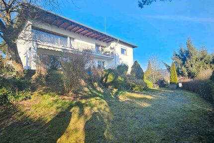 2 Familienhaus Renditeobjekt top Lage 11 zimmer