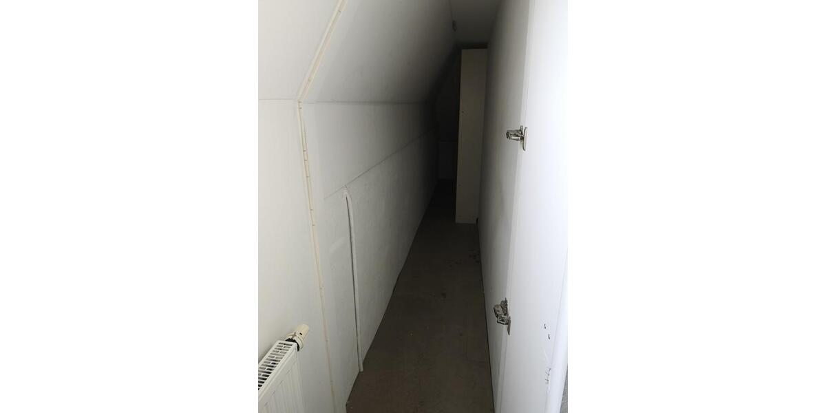 Wunderschöne, helle, geräumige 4 Zimmer Wohnung zimmer