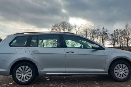 VW Golf 272.000 km 5.700 &euro; Wittlich 54516