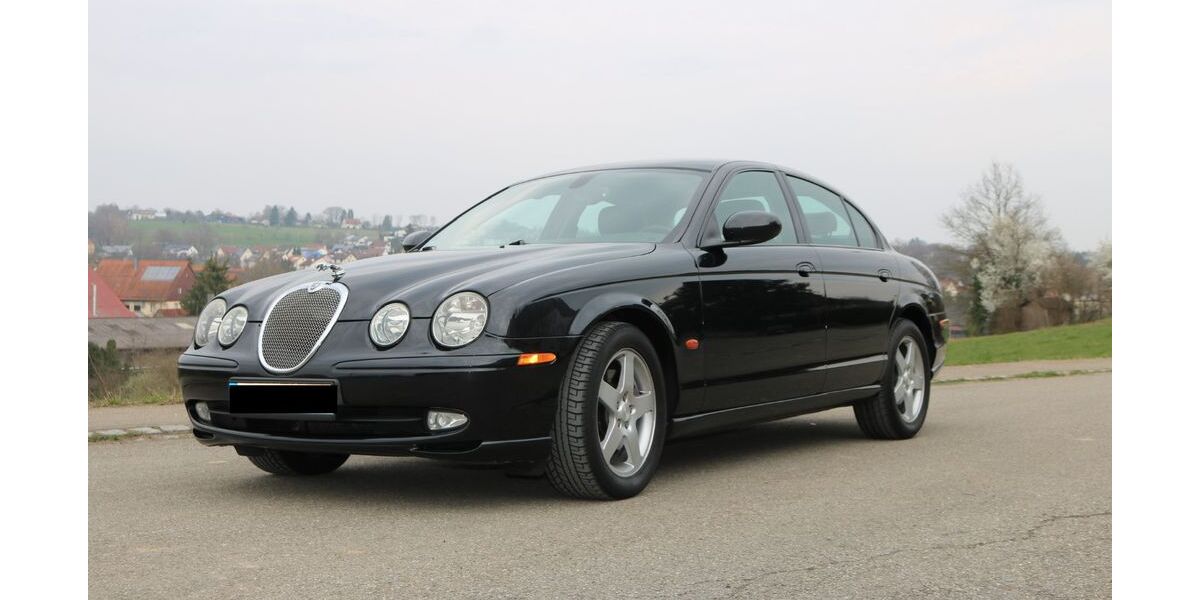 Jaguar S-Type 136.707 km 7.850 &euro; Wangen 73117