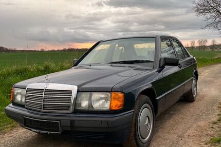 Mercedes-Benz 190 252.000 km 4.000 &euro; Mittelangeln 24986