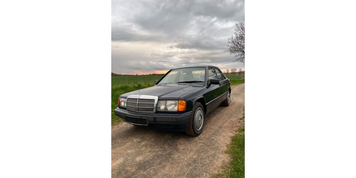 Mercedes-Benz 190 252.000 km 4.000 &euro; Mittelangeln 24986