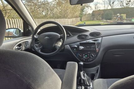 Ford Focus 185.105 km 800 &euro; Mücheln 06249