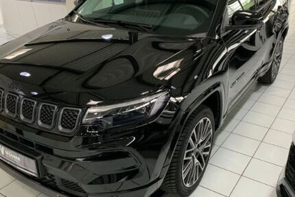 Jeep Compass 1.500 km 29.900 &euro; Hamburg 22525