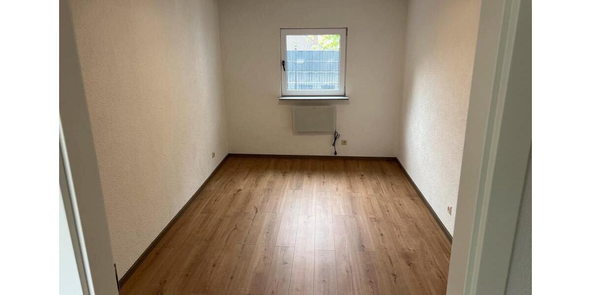 Einfamilienhaus Hohenroda - 3 Zimmer, 81 m&sup2;, 750&euro; | Angebot:26276271