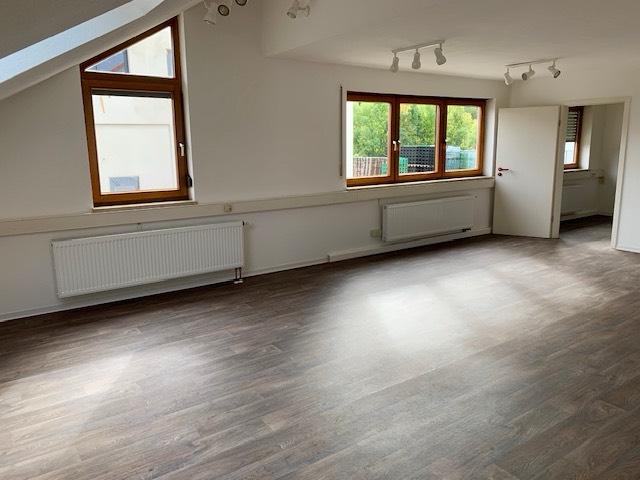 Gewerbeobjekt Mundelsheim - 900&euro; | Angebot:25146396