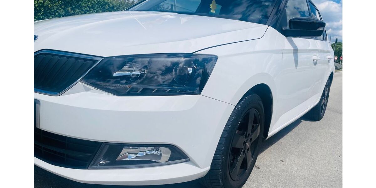 Skoda Fabia 112.000 km 9.500 &euro; München 80689