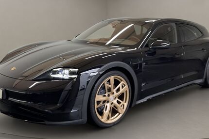 Porsche Taycan 15.058 km 79.500 &euro; Köln 50823