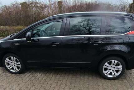 Peugeot 5008 130.000 km 6.490 &euro; Kaltenkirchen, Stadt 24568