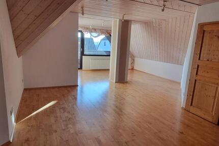 Schöne 3-Zimmerwohnung DG zimmer