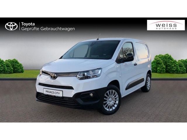 Toyota Proace City 15.854 km 20.690 € Wingst 21789