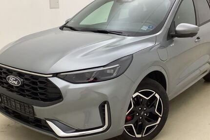 Ford Kuga 13.710 km 35.870 &euro; Leipzig 04179