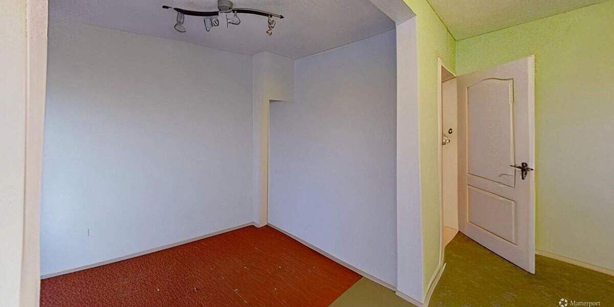 Etagenwohnung Tangerhütte - 5 Zimmer, 105 m&sup2;, 59.000&euro; | Angebot:25726047