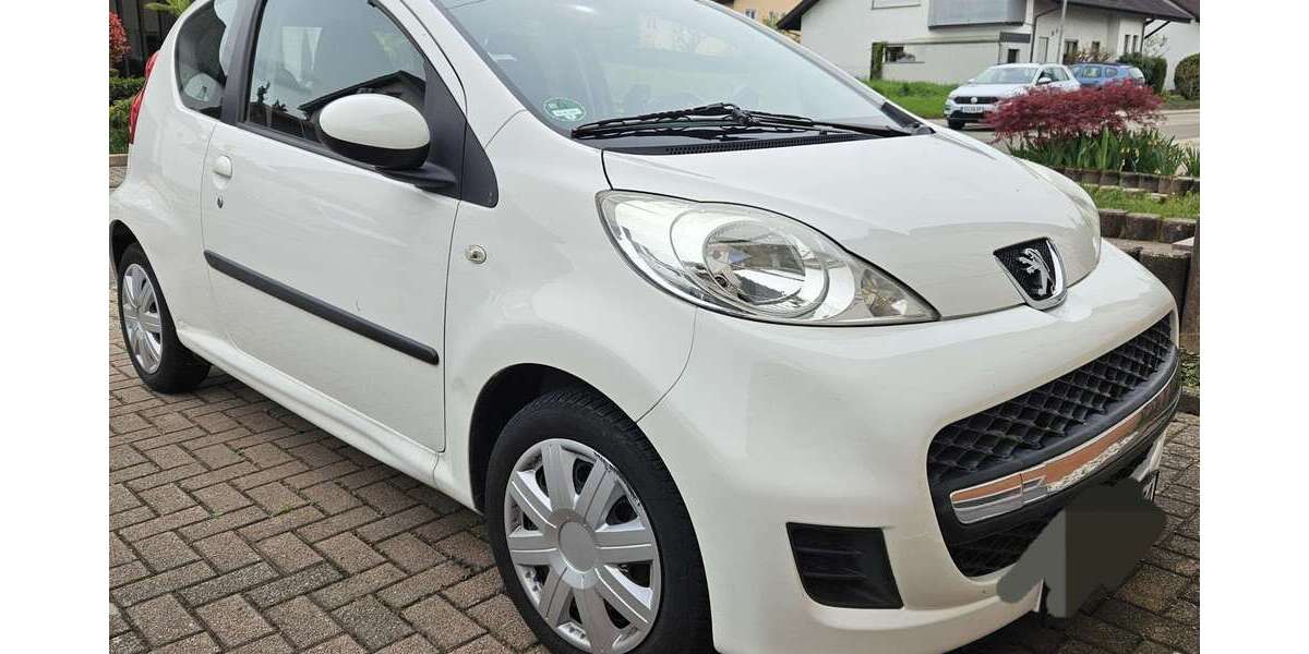 Peugeot 107 76.000 km 3.100 &euro; Ubstadt-Weiher 76698
