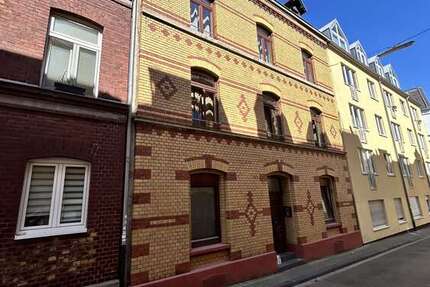 Wohnung Köln Bayenthal - 1 Zimmer, 27 m&sup2;, 720&euro; | Angebot:26361711