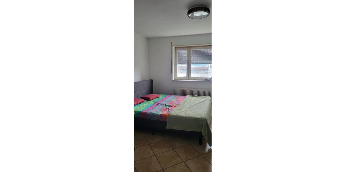 Etagenwohnung Mannheim Innenstadt - 3 Zimmer, 82 m&sup2;, 1.450&euro; | Angebot:26664595